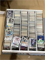4800 APPROX. ASSORTED SPORTS CARDS: BASEBALL