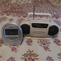 Mini radio and clock
