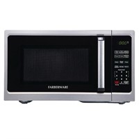 Farberware Classic 900-Watt Microwave $116