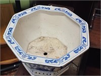 Large Oriental Design Blue and White Pottery