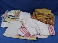 Cloth Tablecloths, Placemats, Napkins