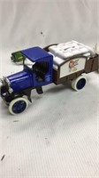 Truck piggy bank 1925 kenworth 1/24