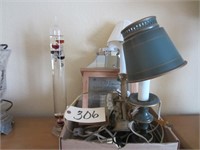 2 small table lamps, memory candle