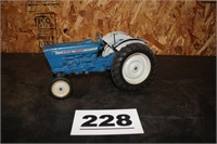 TOY FORD 4000 TRACTOR