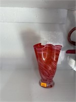 Vintage hand blown art glass vase, 6in T