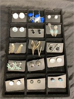 EARRINGS COLLECTIONS LOT / 15 PAIRS /JEWELRY