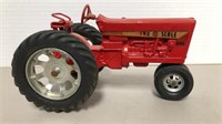 Vintage Tru Scale 890 Narrow Front End Tractor