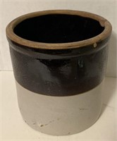One Gallon Stoneware Crock, 8x8in