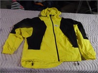 JACKET, NORTH FACE, SIZE MEDIUM