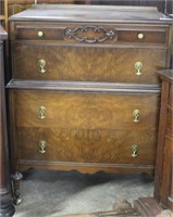 Four-drawer upright dresser