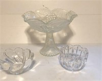 Pedestal Pressed Glass  Fruit Bowl 8” H x 10” W