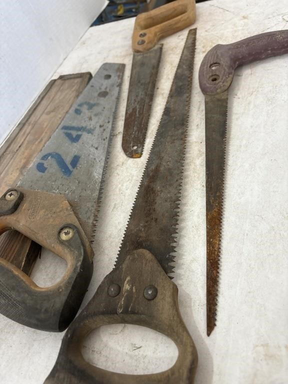 Flat of Saws