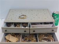 Jewelry box with miscellaneous jewelry