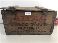 Antique Atlas Brewing Crate w/ Lid Chicago IL