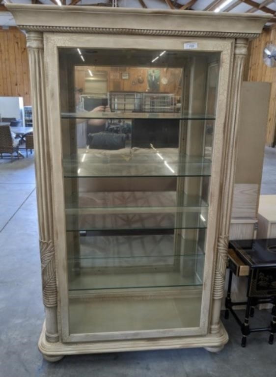 LIGHTED CURRIO CABINET WITH 4 GLASS SHELVES