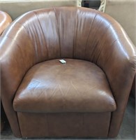 LEATHER  SWIVEL CHAIR
