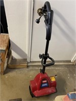 Toro power shovel