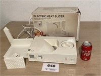 ELECTRIC MEAT SLICER IN BOX