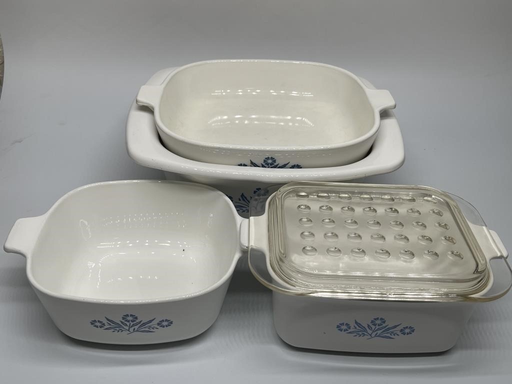 Corning Ware Blue Cornflower Casseroles & 1 Lid