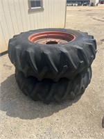 Tires & Rims off Grain Cart