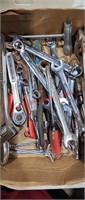 Nice lot of wrenches hand tools