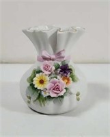 Lefton Bag vase with applied raised flowers no