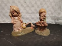 pair of vintage RB Ceramic figurines - Free Puppys