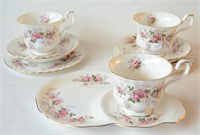Small collection of Royal Albert 'Lavender Rose',