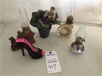 3 small lamps; shoe ring holder; artificial