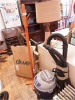 12-gallon shop vac with attachments and wooden