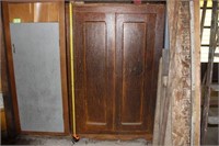 Primitive Dbl Door Wood Cabinet