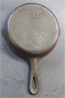 WAGNER #3 CAST IRON SKILLET - VERY NICE