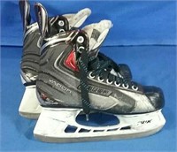Men's Bauer Vapour Size 9 Hockey Skates