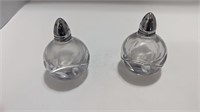 vintage glass salt and pepper shackers