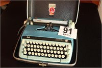 Smith-Corona Sterling Typewriter w/ Case