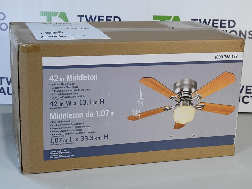 Middleton Ceiling Fan with Light Kit