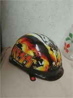 Kiss motorcycle helmet DOT approved