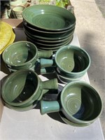 Assorted Pottery & Ceramics