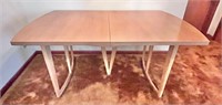 FS Harmon 1960s Dining Table +2 15" leaves