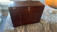 Large jewelry box