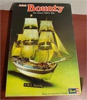 Revell-H.M.S Bounty with Sails-Model Kit-Unopened
