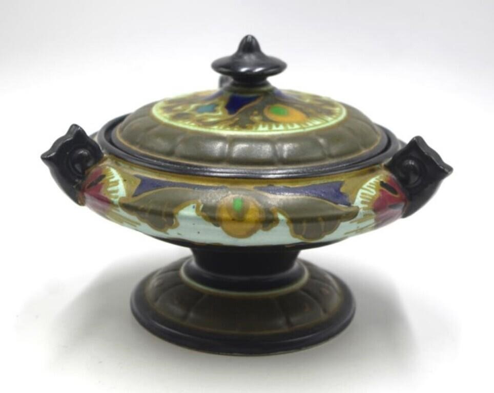 Gouda painted lidded bowl