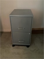 Two drawer file cabinet on rollers