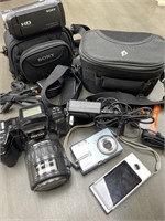 ESTATE LOT OF CAMERAS AND ACCESSORIES