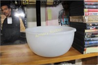 LARGE MILK GLASS MIXING BOWL