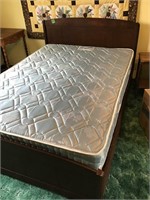 full size bed w/mattress & boxspring