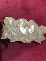 Beautiful Shell Mother of Pearl Pin Brooch