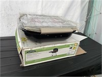 Uniflame 22" Charcoal Grill