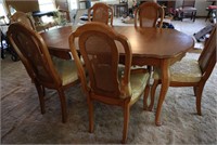 Vintage Dining Table and 6 Chairs