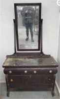 41" Princess Dresser W/ Beveled Mirror